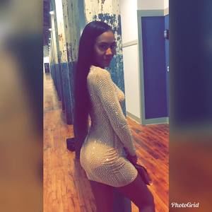 Meet your Posher, Chareesa